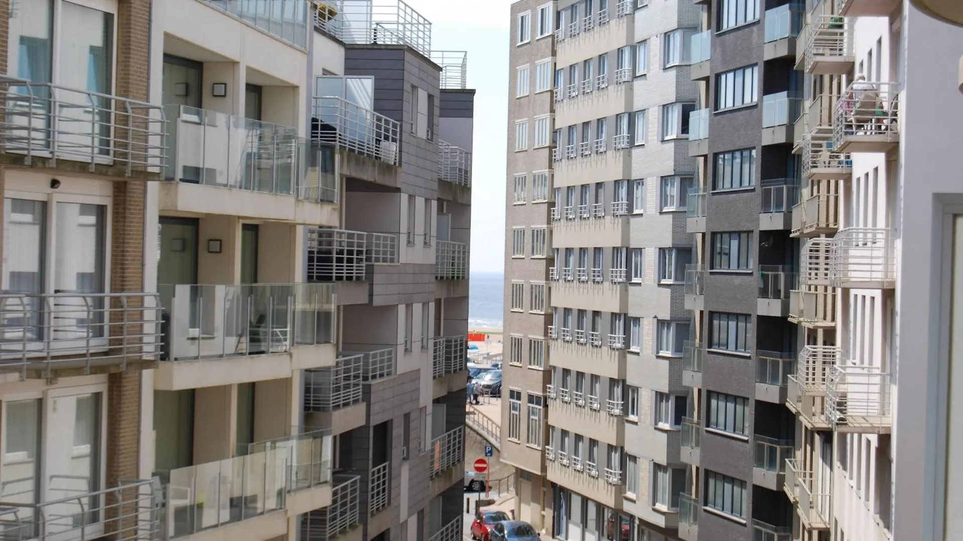 Zilt -Stijlvol Appartement In Residentie Zeezicht - Tot 4 Personen Ostende 0*,  Belgique